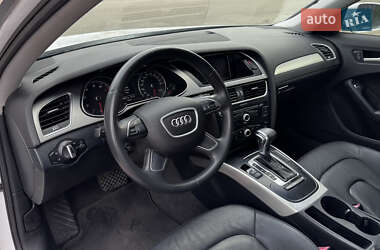 Седан Audi A4 2013 в 