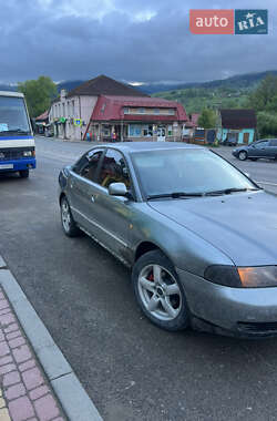 Седан Audi A4 1998 в 