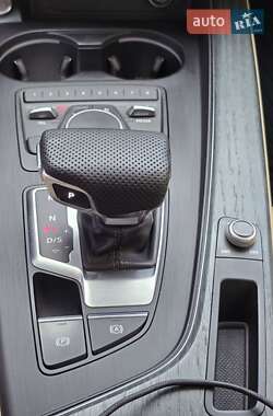 Седан Audi A4 2016 в 