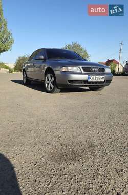 Седан Audi A4 1996 в Николаеве