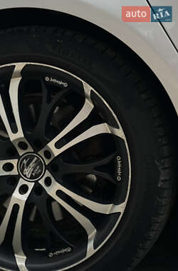 Универсал Audi A4 2011 в 