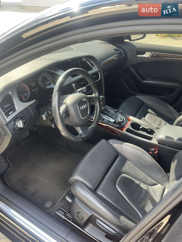 Универсал Audi A4 2011 в Владимире