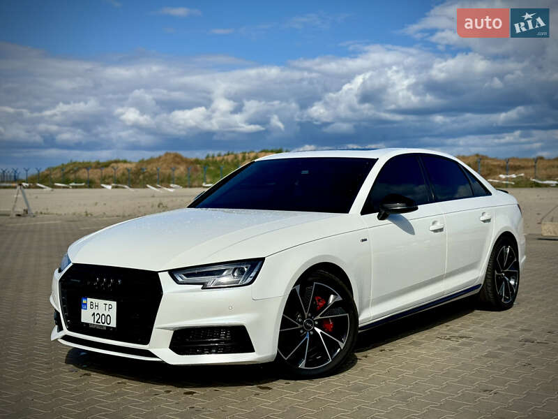Седан Audi A4 2016 в 