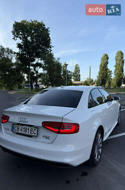 Седан Audi A4 2014 в 