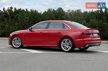 Седан Audi A4 2023 в 