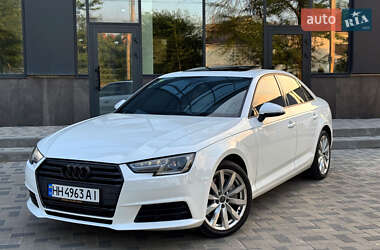 Седан Audi A4 2016 в Одесі