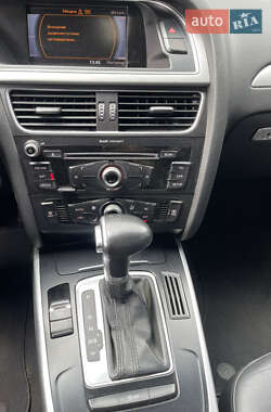 Седан Audi A4 2012 в 