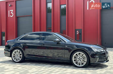 Седан Audi A4 2018 в 