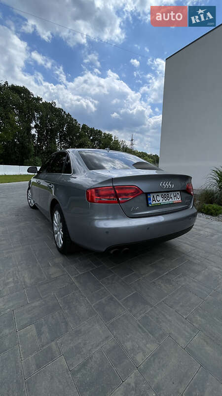 Седан Audi A4 2008 в Луцке