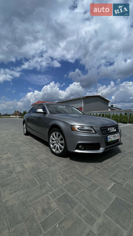 Седан Audi A4 2008 в Луцке