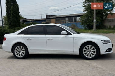 Седан Audi A4 2014 в 