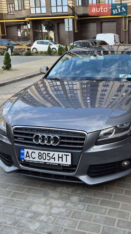Audi A4 2012