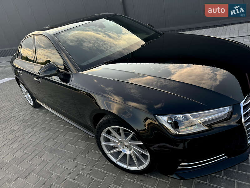 Седан Audi A4 2016 в Новоукраинке