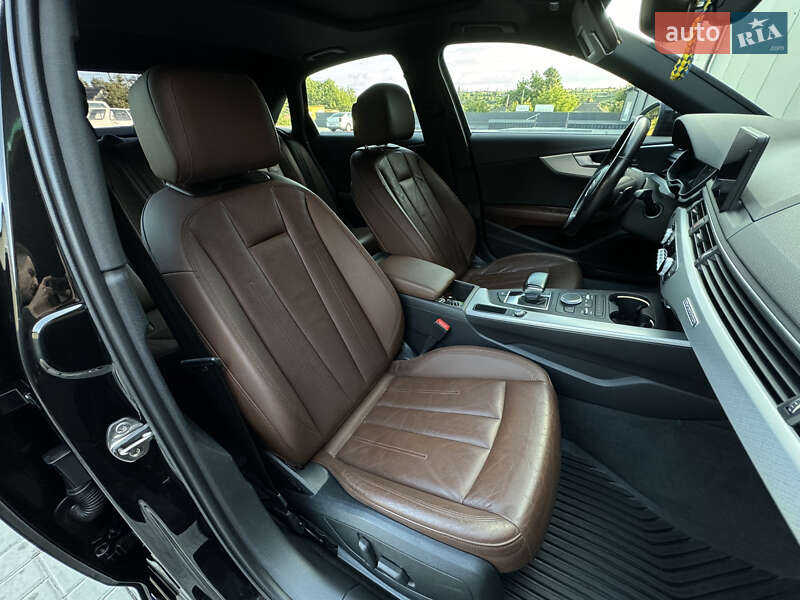 Седан Audi A4 2016 в Новоукраинке