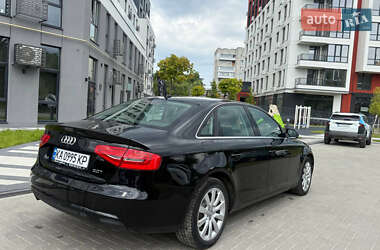 Седан Audi A4 2012 в 