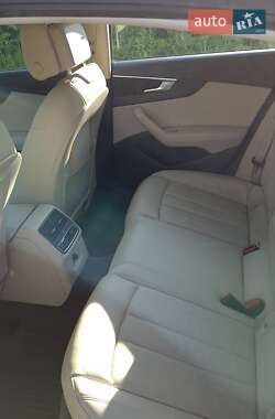 Седан Audi A4 2016 в 