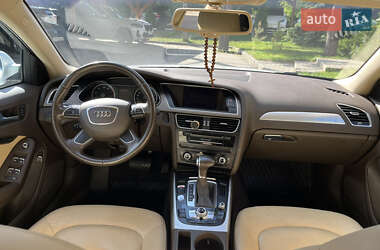 Седан Audi A4 2012 в 