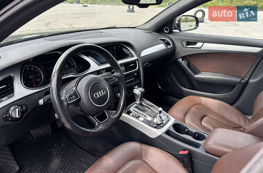 Седан Audi A4 2015 в 