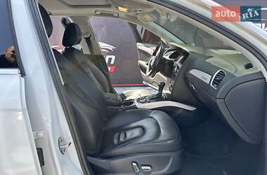 Седан Audi A4 2012 в 