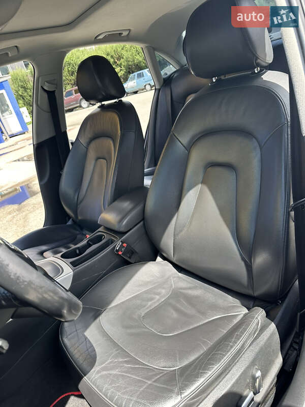 Седан Audi A4 2013 в Киеве