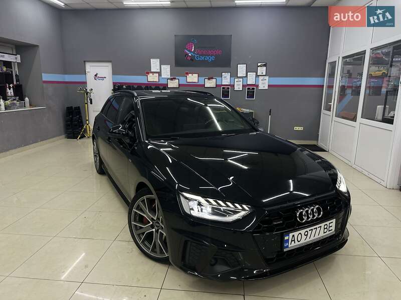 Универсал Audi A4 2021 в Ужгороде