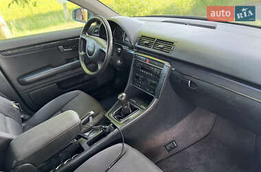 Седан Audi A4 2001 в 