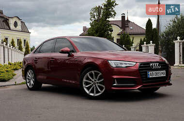 Седан Audi A4 2019 в 