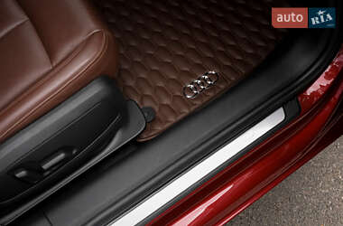 Седан Audi A4 2019 в 