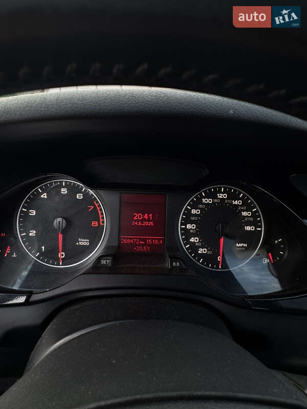 Седан Audi A4 2012 в Стрые