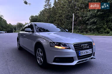 Седан Audi A4 2011 в Хмельнике