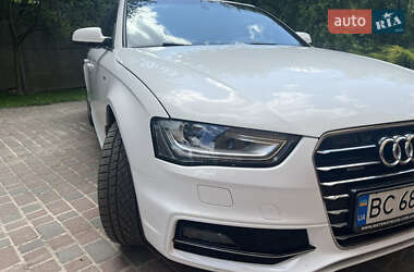 Седан Audi A4 2015 в 