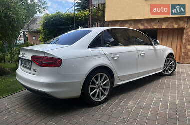 Седан Audi A4 2015 в 