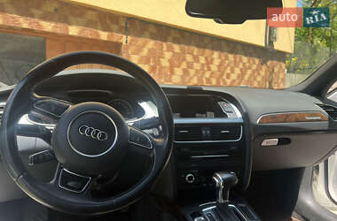 Седан Audi A4 2015 в 