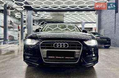 Седан Audi A4 2012 в 