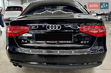 Седан Audi A4 2012 в 