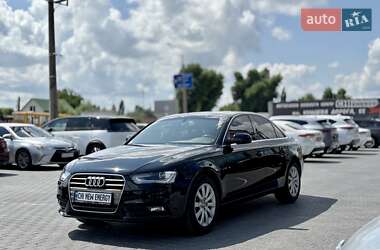 Седан Audi A4 2012 в 