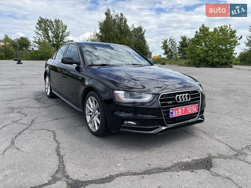 Седан Audi A4 2015 в 