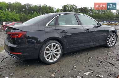Седан Audi A4 2019 в 