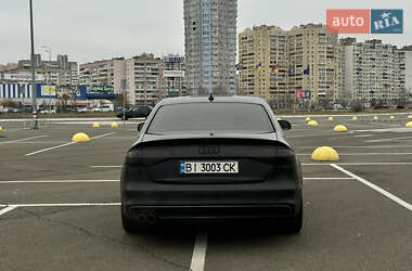 Седан Audi A4 2013 в 