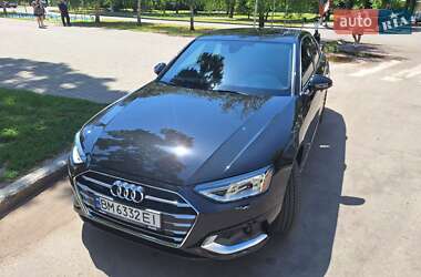 Седан Audi A4 2021 в 
