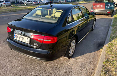 Седан Audi A4 2015 в 