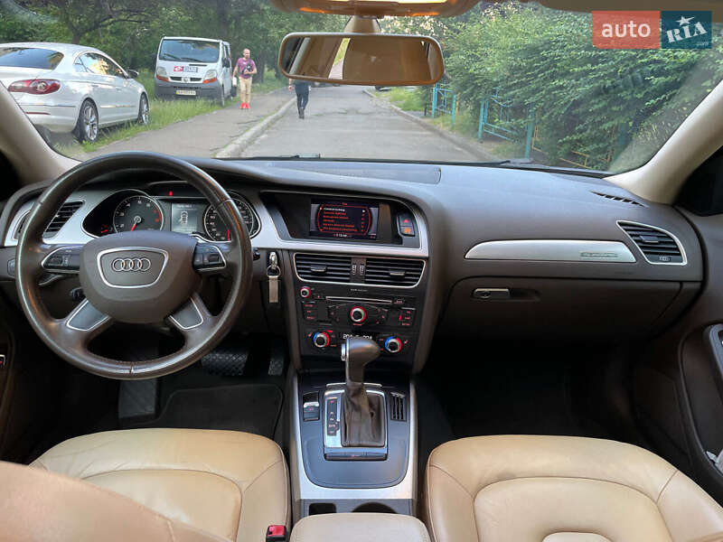 Седан Audi A4 2015 в Києві фото 15 Седан Audi A4 2015 в Києві