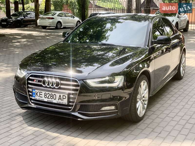 Седан Audi A4 2014 в Каменском фото 6 Седан Audi A4 2014 в Каменском