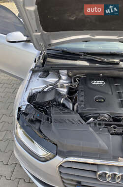 Седан Audi A4 2014 в 