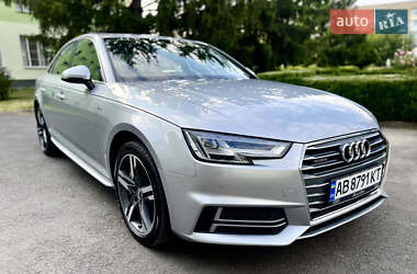 Седан Audi A4 2018 в 
