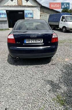 Седан Audi A4 2001 в 