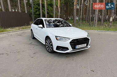 Седан Audi A4 2020 в 