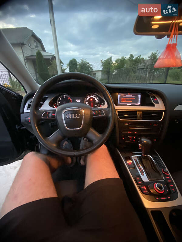 Универсал Audi A4 2009 в Перегинском