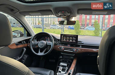 Седан Audi A4 2020 в 