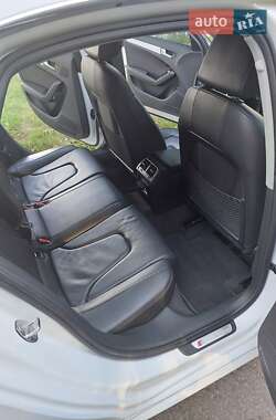 Седан Audi A4 2013 в 